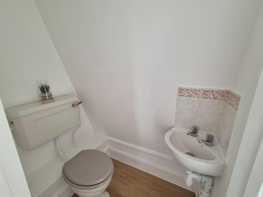 #26C 2 Bed Apartment Portsmouth Buitenkant foto