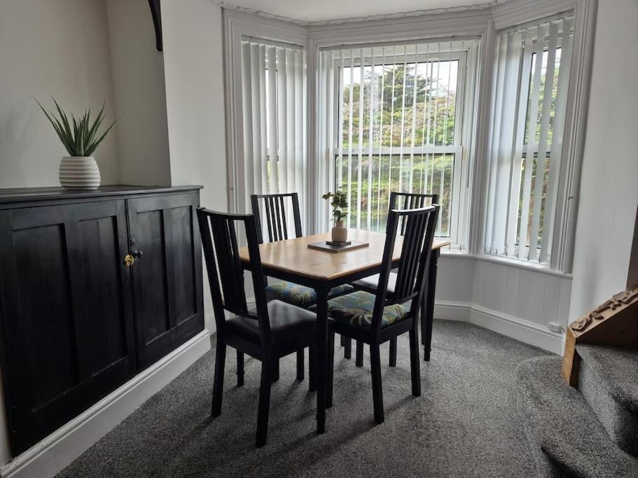 #26C 2 Bed Apartment Portsmouth Buitenkant foto