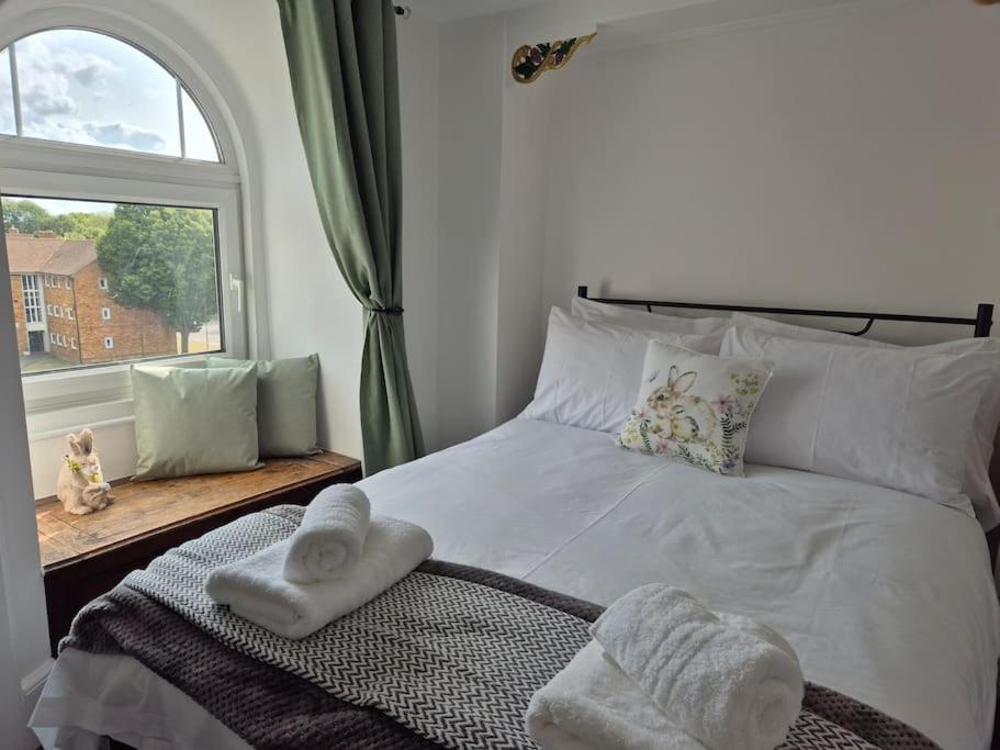 #26C 2 Bed Apartment Portsmouth Buitenkant foto